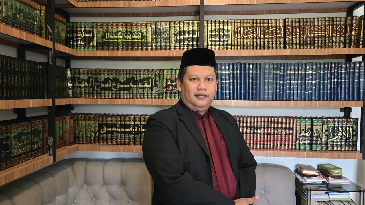 Foto Ust. Waris Ulumuddin, S.Thi., M.Thi